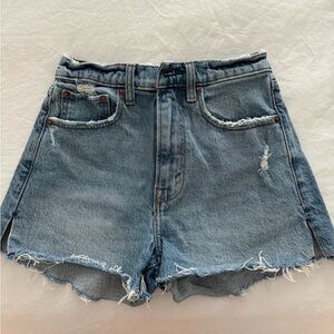 Abercrombie & Fitch High Rise Mom Short